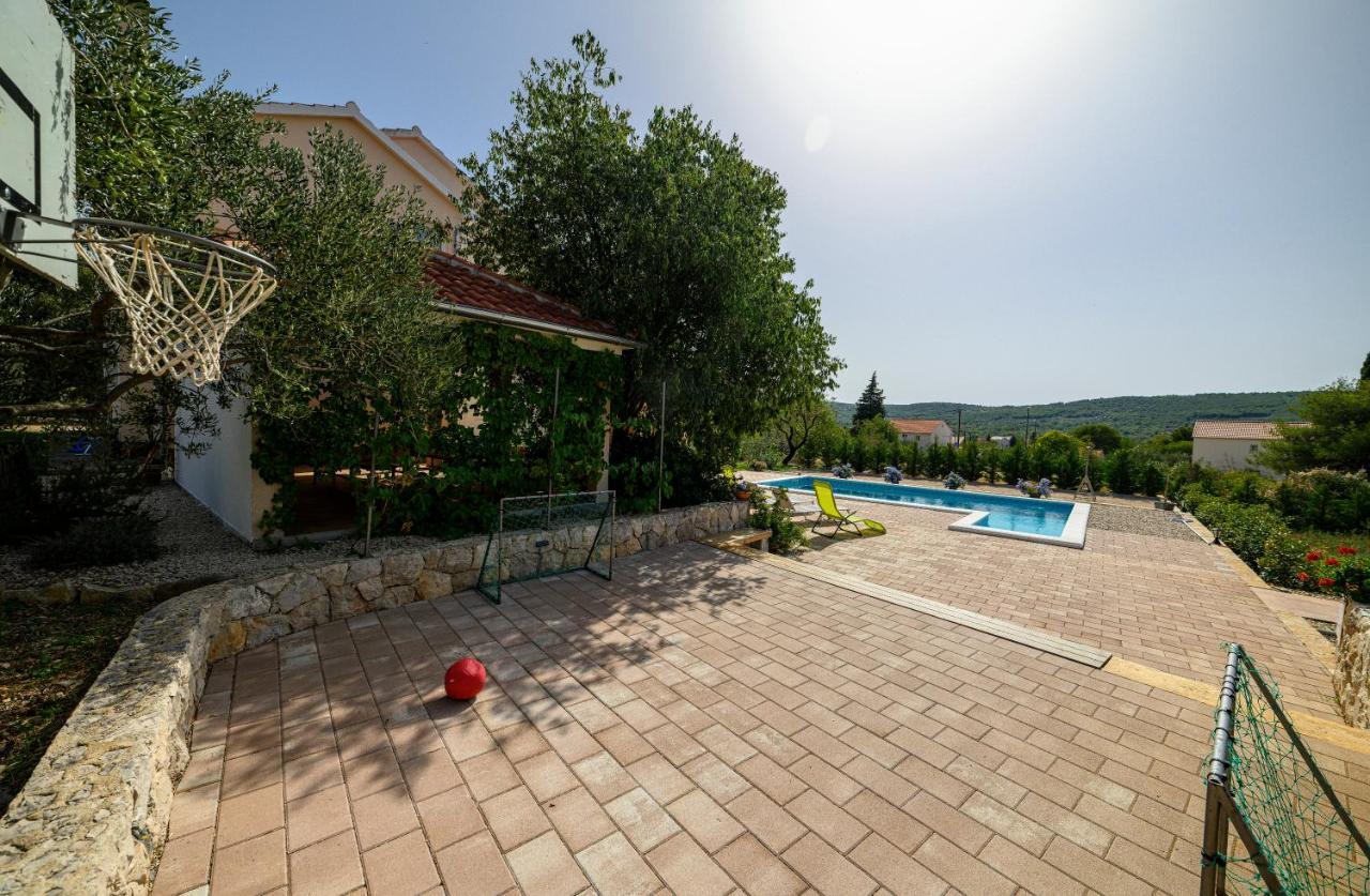 Ferienhaus Rokoko Šibenik